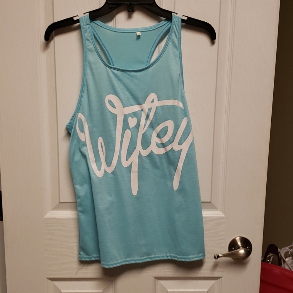 NWOT TANK NEVER WORN